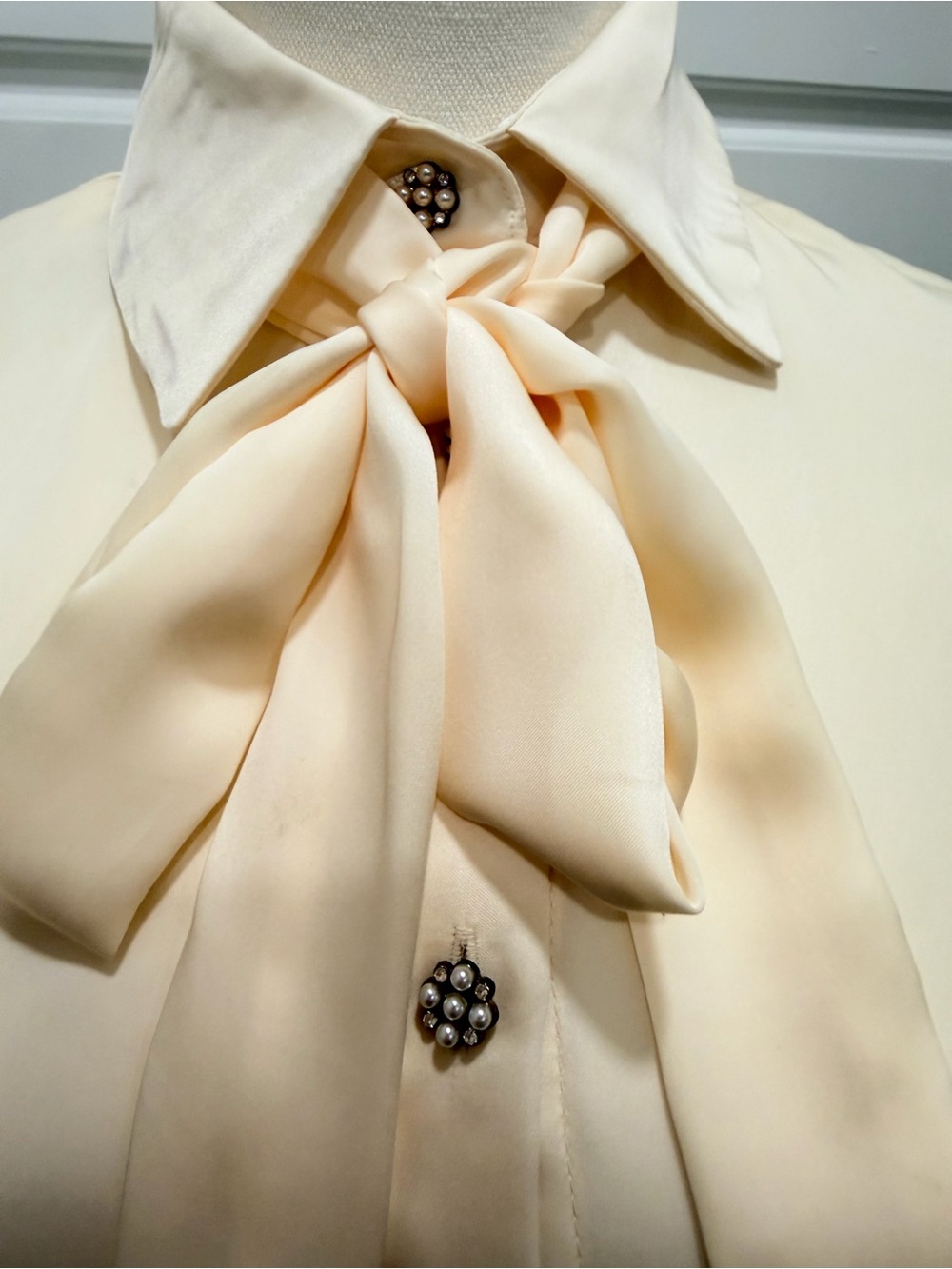 Zara Women's Cream Bow Tie Button-Down Blouse NWT - Picture 5 of 11